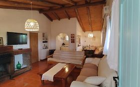 Chalet Los Troncos